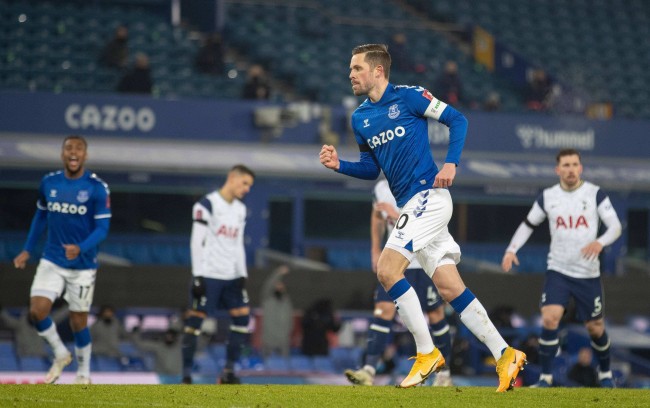 他展现出的 他展现出的